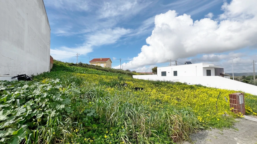 Terreno para Venda em Lourinhã e Atalaia