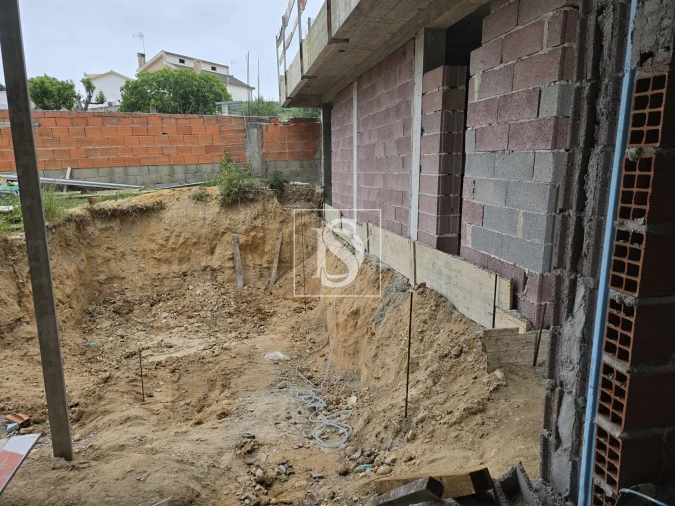 Moradia T3 para Venda em Charneca de Caparica e Sobreda Foto 14