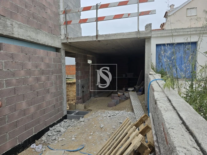 Moradia T3 para Venda em Charneca de Caparica e Sobreda Foto 26