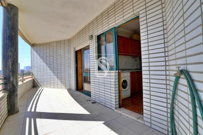 Apartamento T3 para Venda em Aver-O-Mar, Amorim e Terroso