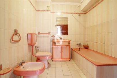 Apartamento T3 para Venda em Aver-O-Mar, Amorim e Terroso