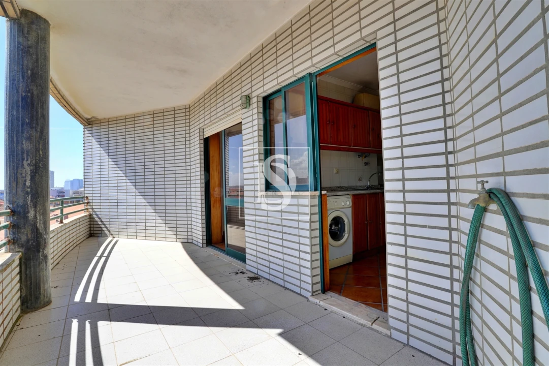 Apartamento T3 para Venda em Aver-O-Mar, Amorim e Terroso Foto 9