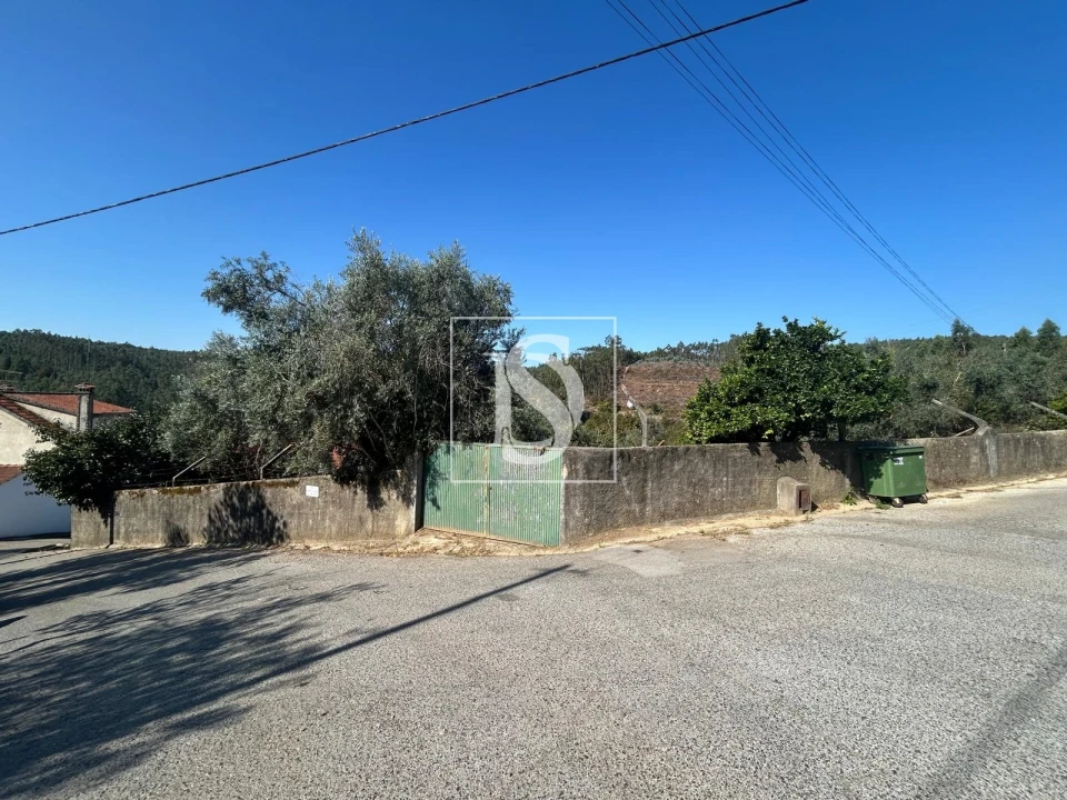 Terreno para Venda em Pala Foto 1