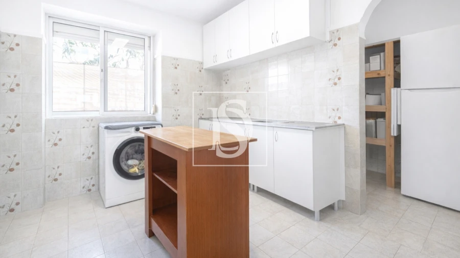 Apartamento T3 para Venda em Buarcos Foto 11