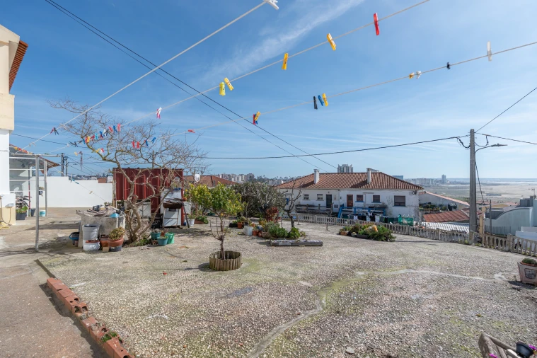 Apartamento T3 para Venda em Buarcos Foto 26