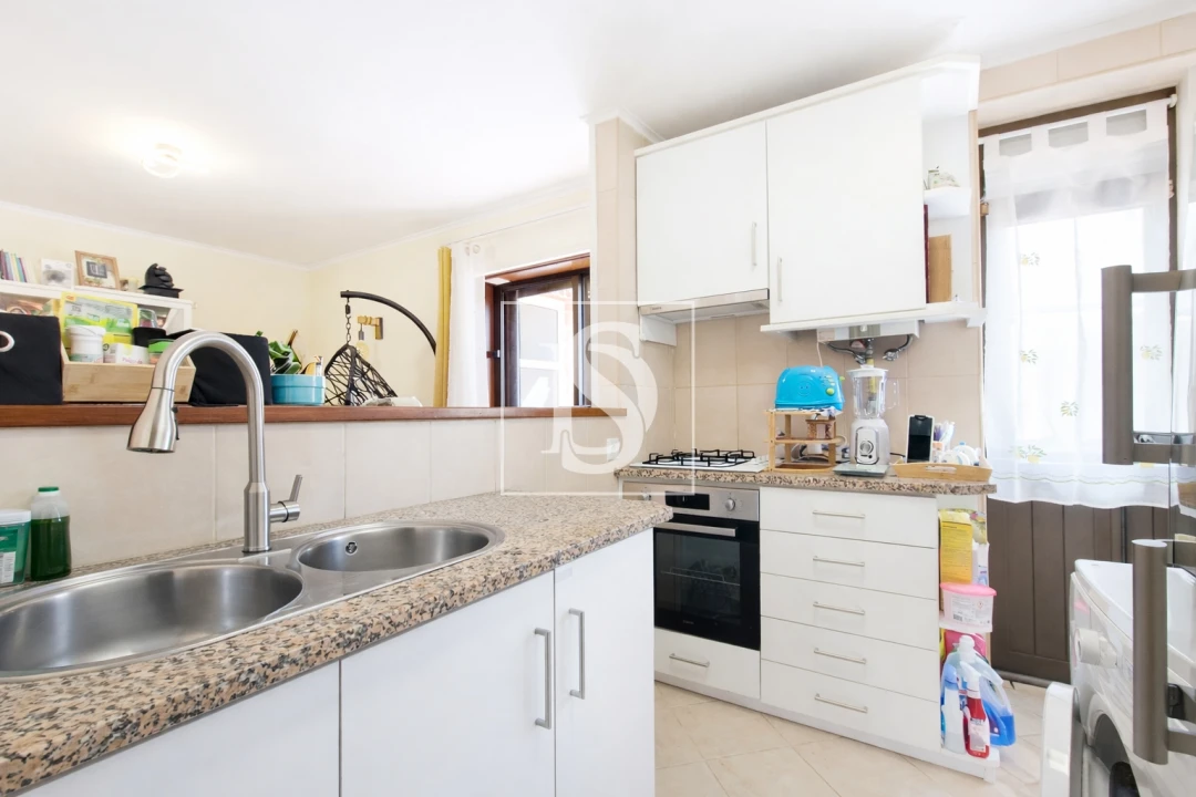 Apartamento T1 para Venda em Buarcos Foto 7