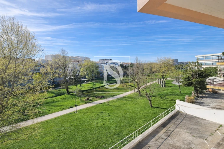 Apartamento T1 para Venda em Buarcos Foto 26