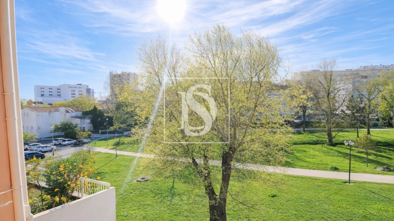 Apartamento T1 para Venda em Buarcos Foto 25