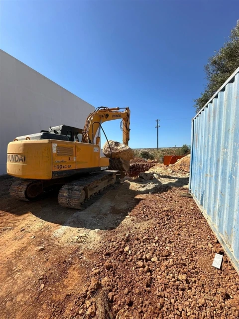 Terreno para Venda em Tavira (Santa Maria e Santiago)