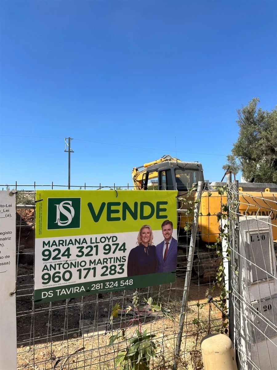 Terreno para Venda em Tavira (Santa Maria e Santiago) Foto 2