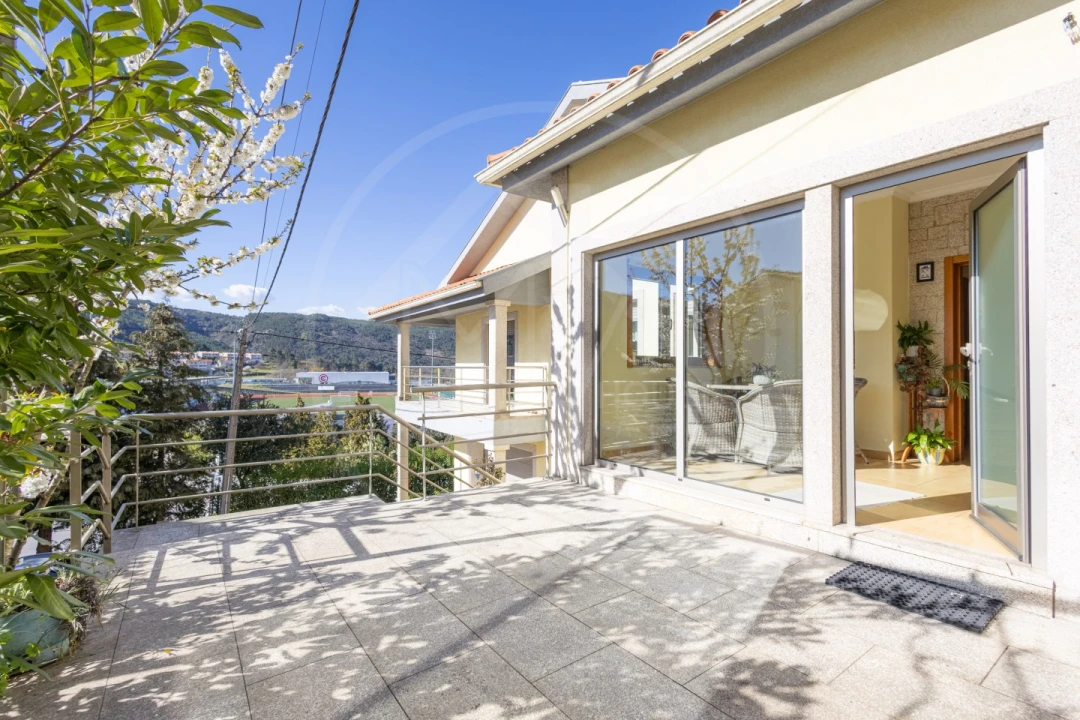 Moradia T3 para Venda em Vila Pouca de Aguiar Foto 6