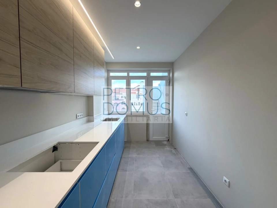 Apartamento T1 para Venda em Penha de França Foto 8