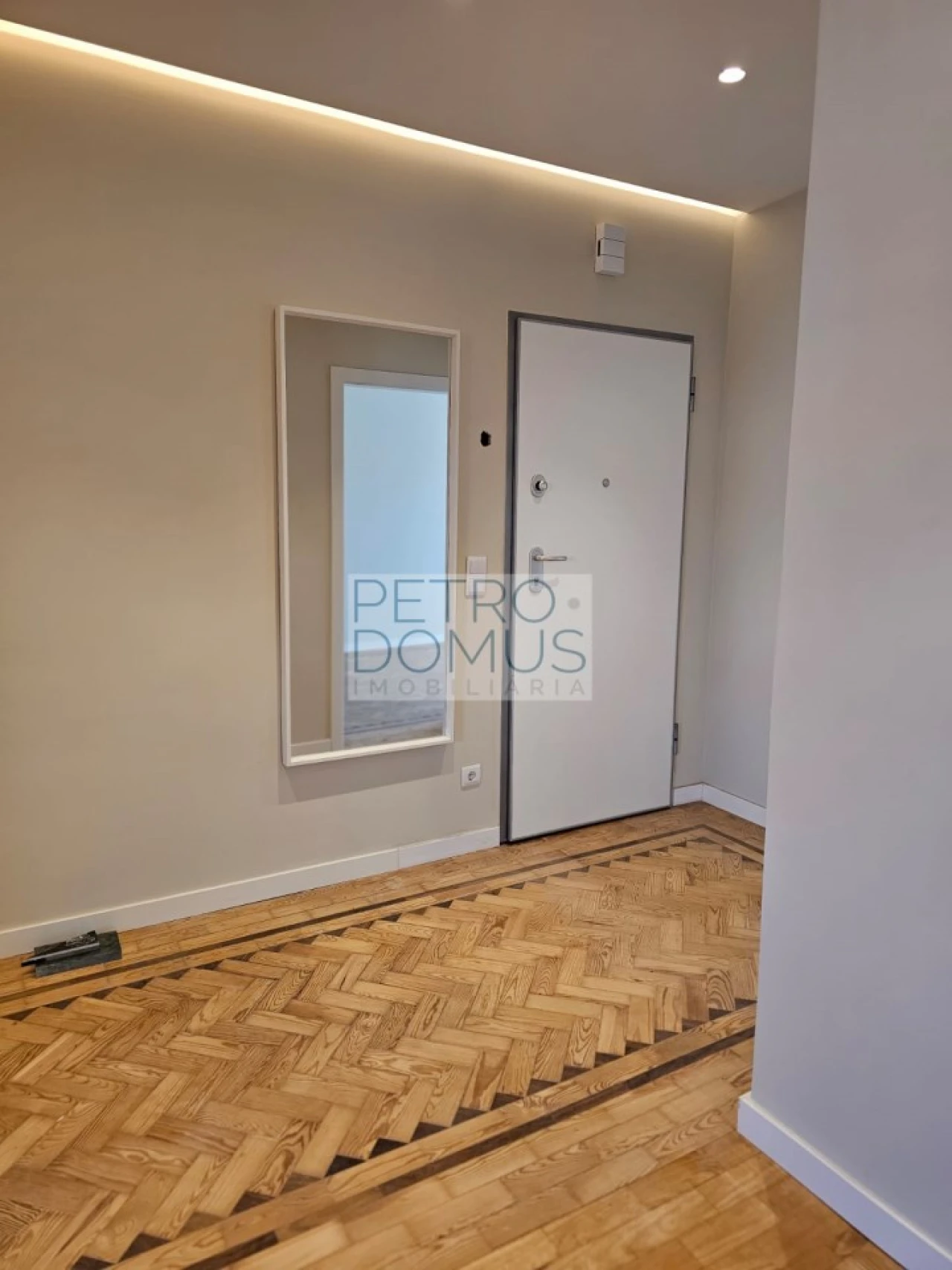 Apartamento T1 para Venda em Penha de França Foto 9