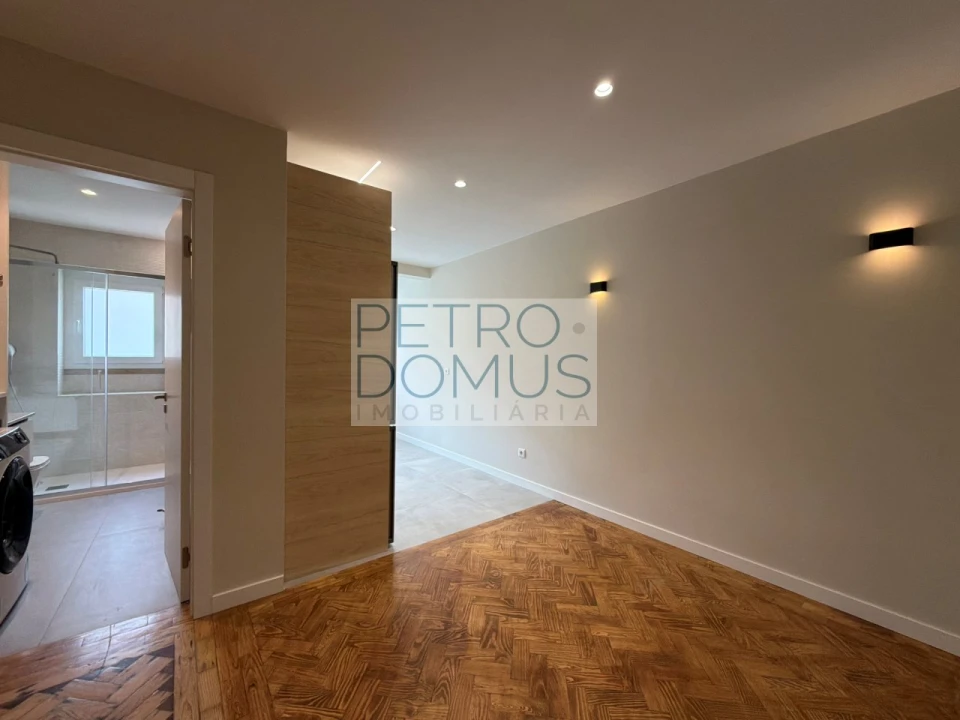 Apartamento T1 para Venda em Penha de França Foto 6