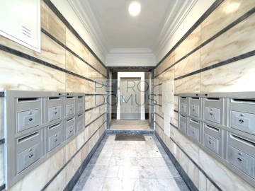 Apartamento T1 para Venda em Penha de França