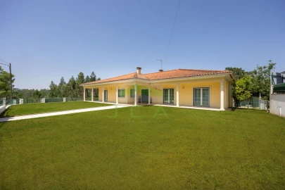 Moradia T4 para Venda em Arrabal