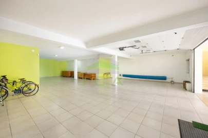 Moradia T4 para Venda em Arrabal