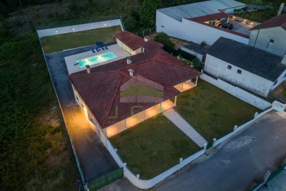 Moradia T4 para Venda em Arrabal