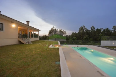 Moradia T4 para Venda em Arrabal