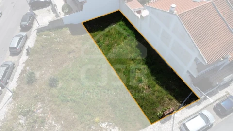 Terreno para Venda em Samora Correia