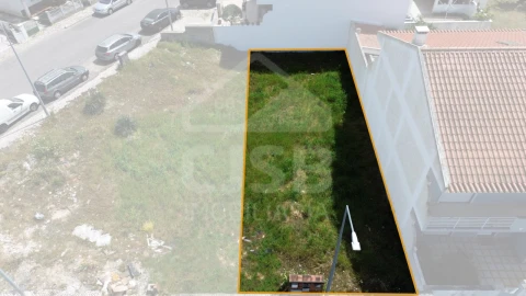 Terreno para Venda em Samora Correia