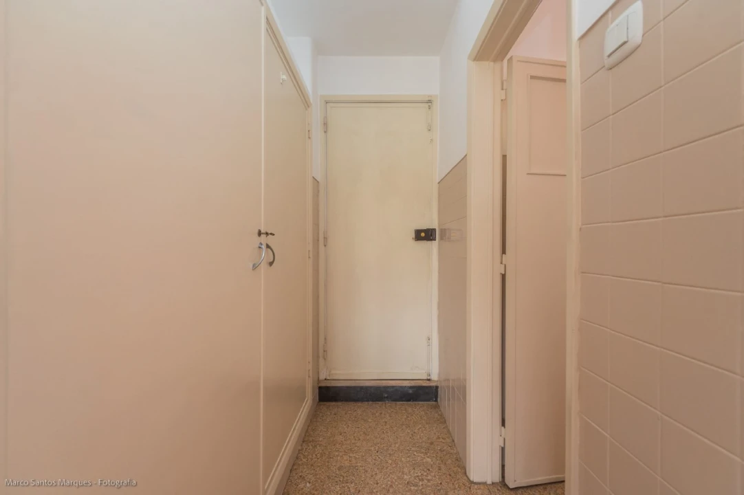 Apartamento T1 para Arrendamento em Lumiar Foto 26