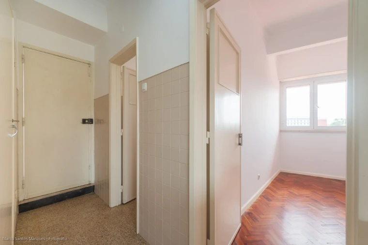 Apartamento T1 para Arrendamento em Lumiar Foto 21