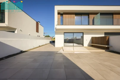 Moradia T4 para Venda em Aradas