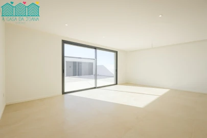 Moradia T4 para Venda em Aradas