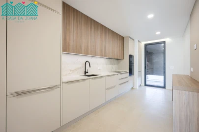 Moradia T4 para Venda em Aradas