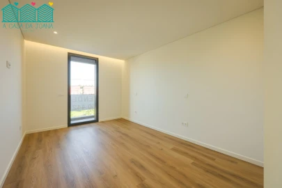 Moradia T4 para Venda em Aradas