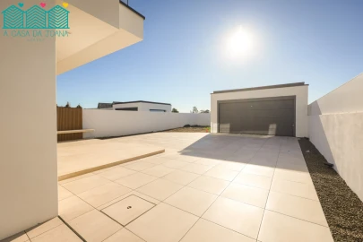 Moradia T4 para Venda em Aradas