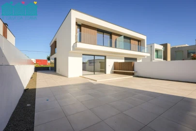 Moradia T4 para Venda em Aradas