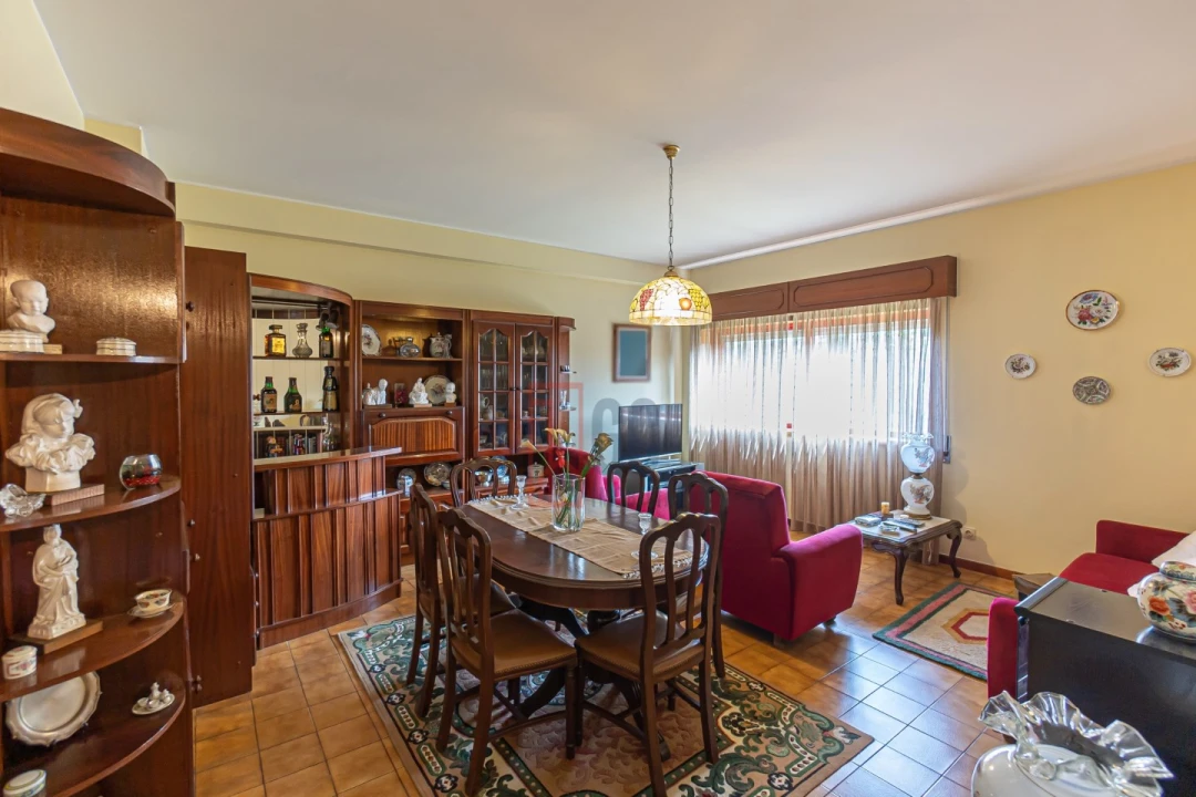 Apartamento T3 para Venda em Canidelo Foto 4