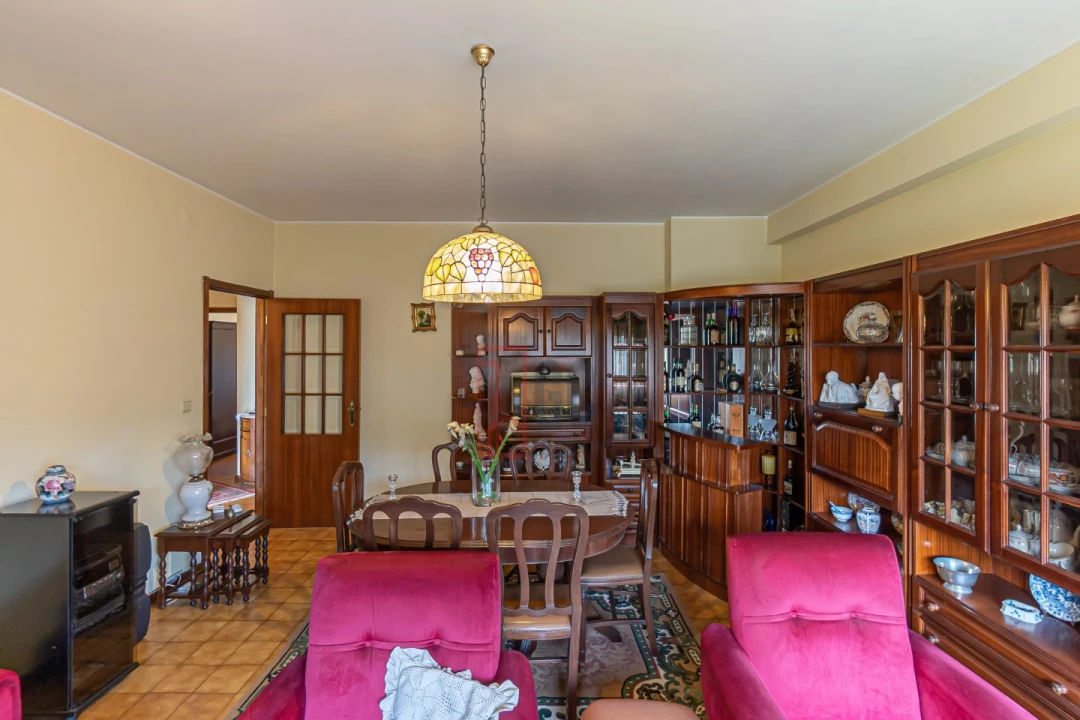 Apartamento T3 para Venda em Canidelo Foto 6