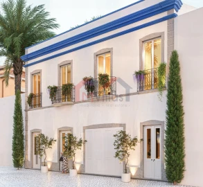 Moradia T3 para Venda em Conceição e Estoi