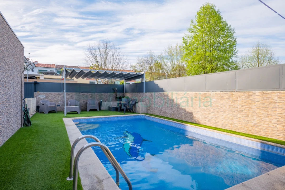 Moradia T3 para Venda em Fermentões Foto 47