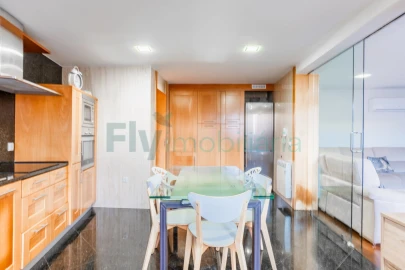 Moradia T3 para Venda em Fermentões