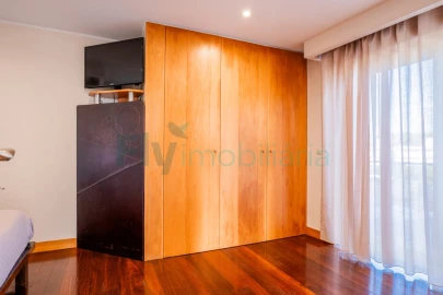 Moradia T3 para Venda em Fermentões