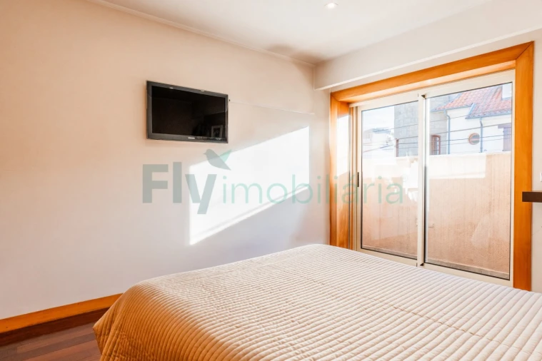 Moradia T3 para Venda em Fermentões Foto 26