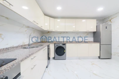 Moradia T3 para Venda em Campanhã