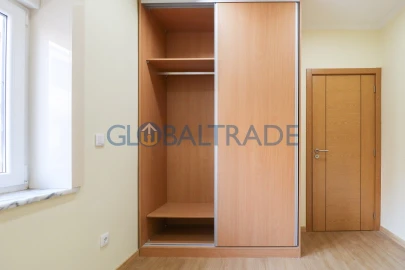 Moradia T3 para Venda em Campanhã