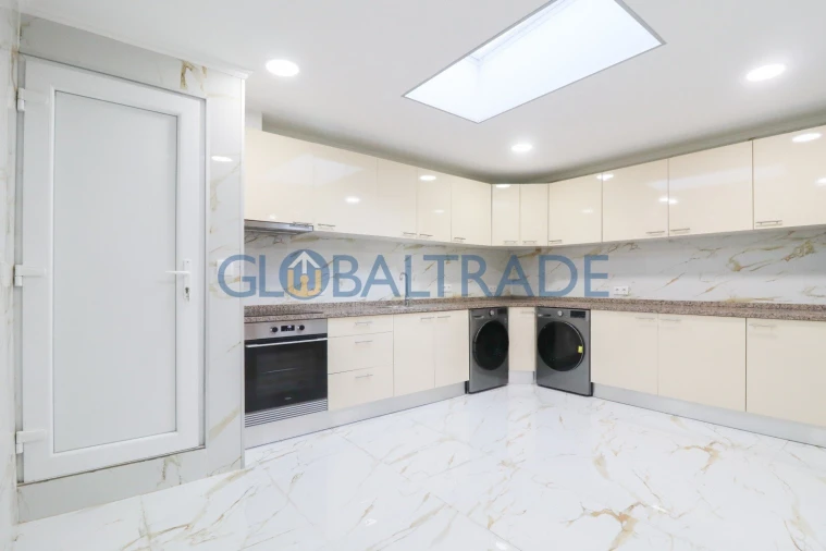 Moradia T3 para Venda em Campanhã Foto 4