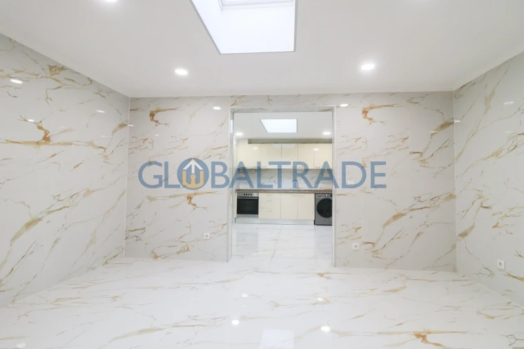 Moradia T3 para Venda em Campanhã Foto 5