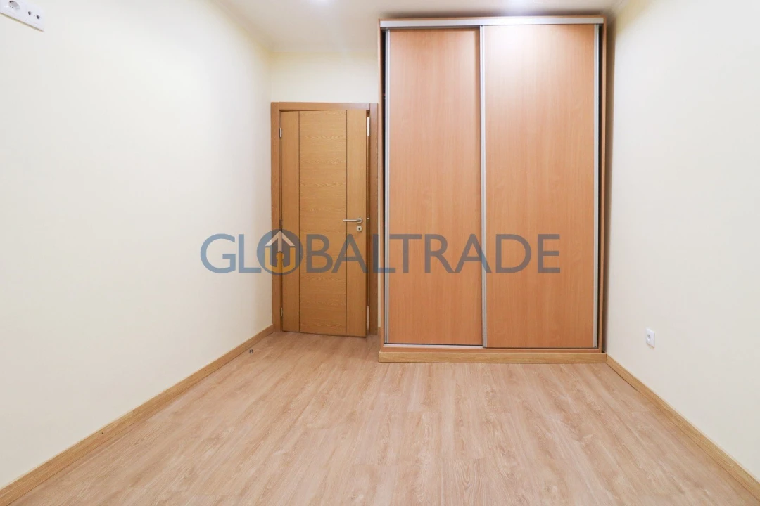 Moradia T3 para Venda em Campanhã Foto 17