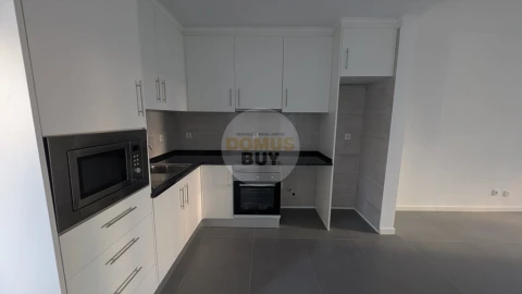 Moradia T3 para Venda em Baixa da Banheira e Vale da Amoreira