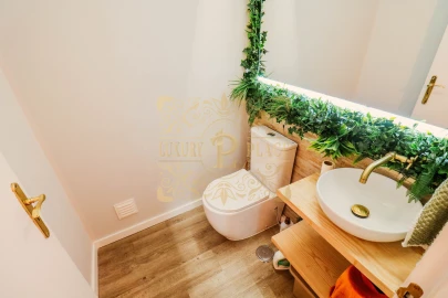 Loja para Venda em Sesimbra (Castelo)