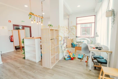 Loja para Venda em Sesimbra (Castelo)