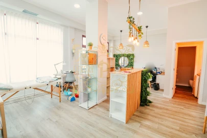 Loja para Venda em Sesimbra (Castelo)