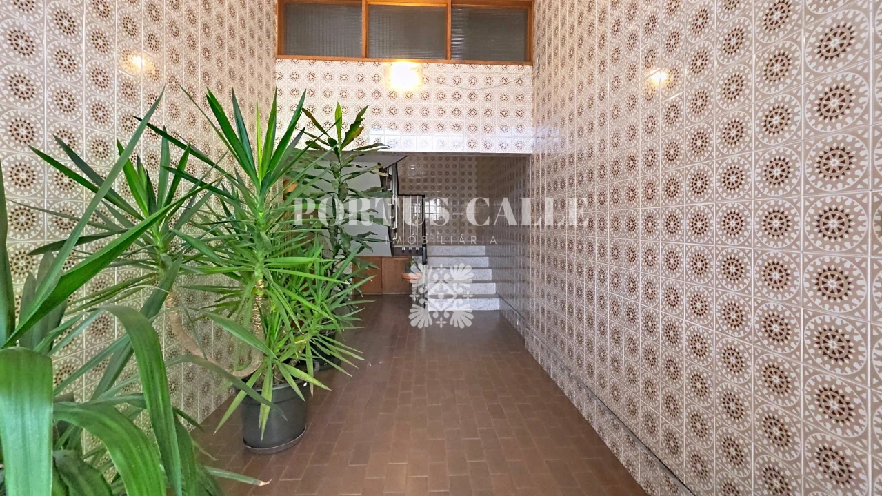Apartamento T4 para Venda em Paranhos Foto 20